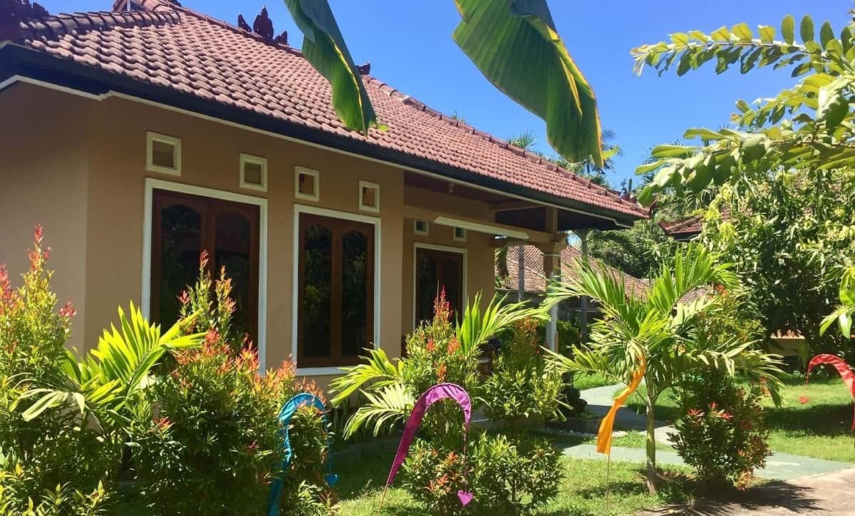 Incredible Bali vacation: 1 month rent under $600