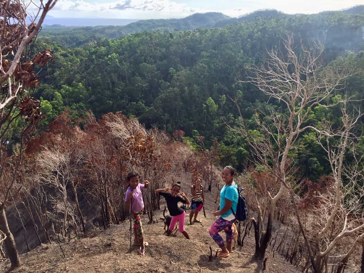 Fishing nets for our Ati friends – Earth Vagabonds