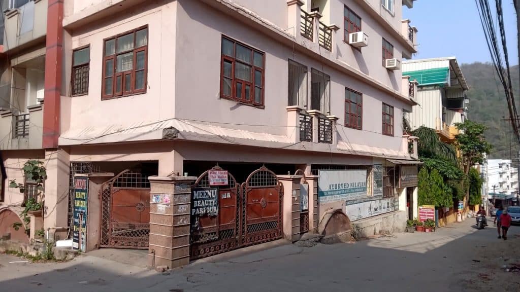 see a video tour of rishikesh apartment