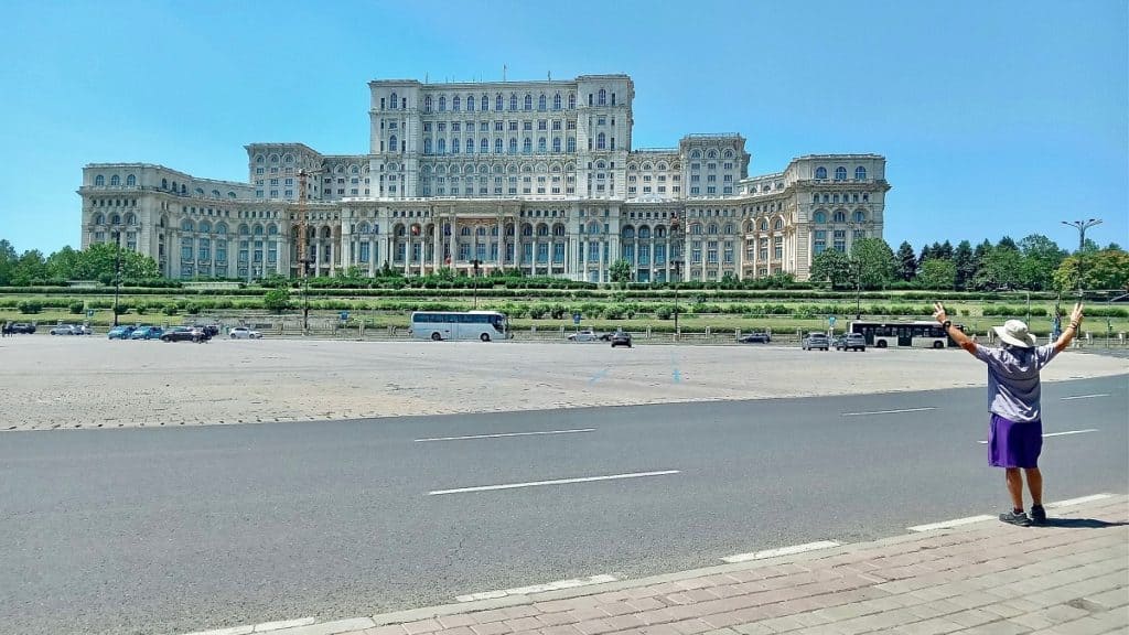 palace of the parliament bucharest